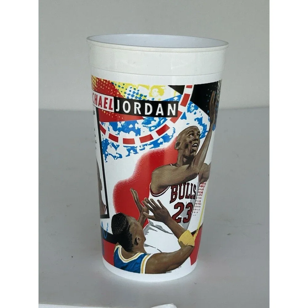 1993-94 McDonald’s Michael Jordan NBA Highlight Cup NOS Unused